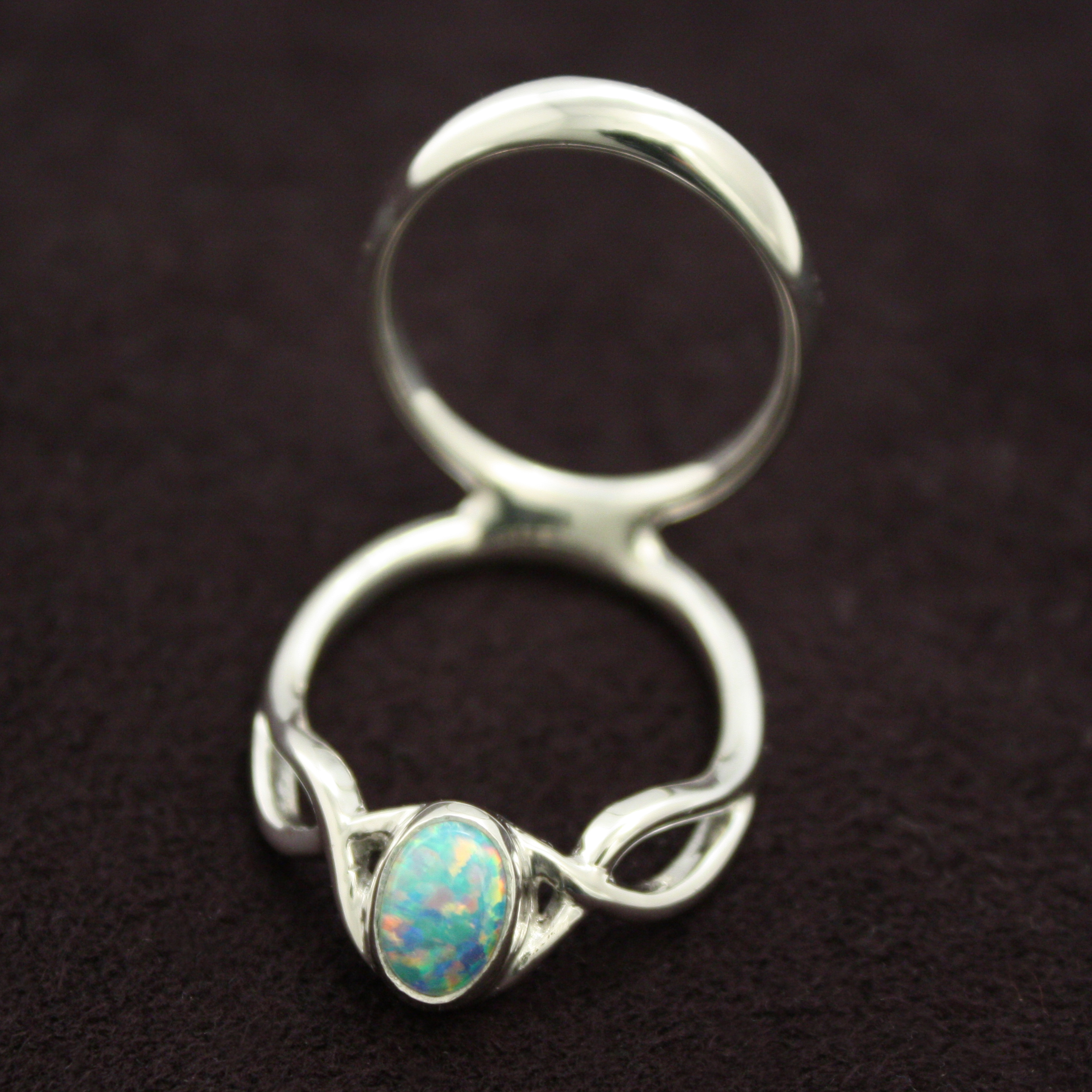 Model 111 man-made Glison white opal